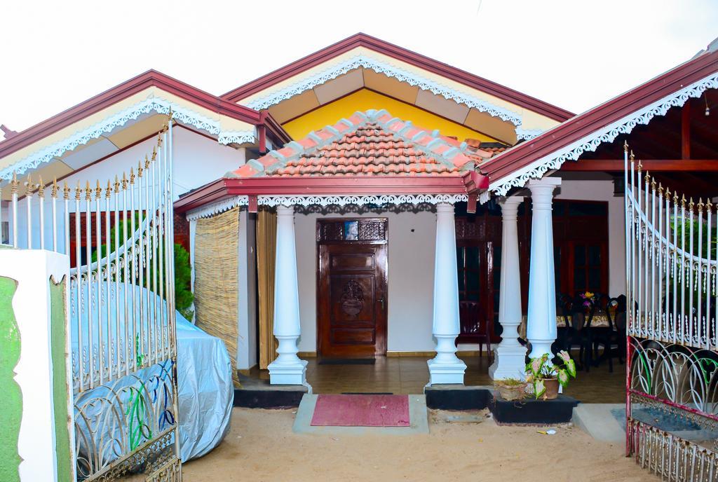 Lakshmi Family Villa Негомбо Екстер'єр фото